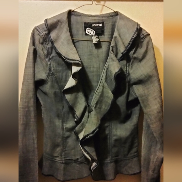 Jacket - Picture 1 of 4